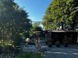 Old Mill Retreat, by River/Sea/Country Nr Barmouth Dogs, lägenhetshotell i Talybont