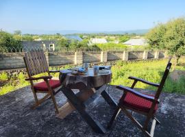 Mwi Village House, hótel í Mto wa Mbu