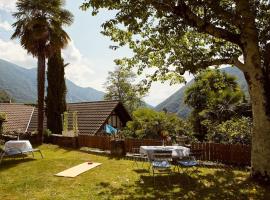 Wild Valley Palm Garden in Valle Onsernone, hotel v destinaci Berzona