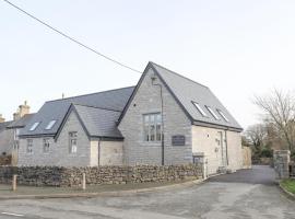 Ysgol Fach Little School, golfihotell sihtkohas Brynteg