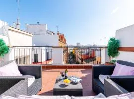 AtGr Luminoso Ático con Terraza, Calle Antonia Diaz