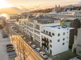 LL Properties - Luxury Penthouse, hotel v destinaci Akureyri