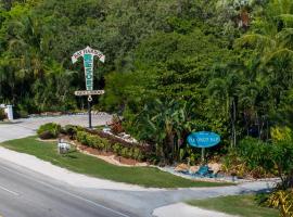 Coconut Bay Resort - Key Largo, hotel cerca de Blue Fin Rock Harbor Marina, Cayo Largo