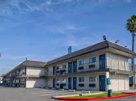 Motel 6-Anaheim, CA - Fullerton East