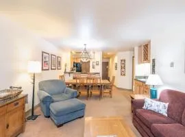 Ski-in Ski-Out Ground Floor Easy Access Ski Condo