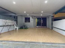 PJM HILL VIEW HOMESTAY