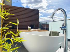 Little Island Apartments, self catering accommodation in Hobart