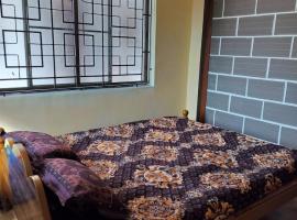 Pearl Guest House, hotel with parking in Chennai