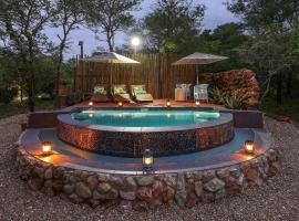 Grace of Africa, Couples 5 STAR Nature Lodge, hotel i nærheden af Lionspruit Game Reserve, Marloth Park