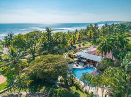 Sunset del Mar Beach Resort, ξενοδοχείο σε Esterillos Este