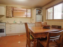 Bali Hut, place to stay in Bulwer