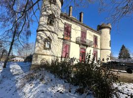 Le Château Giat, cheap hotel in Giat