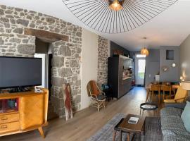 Appartement &agrave; 30m de la plage du Sillon.