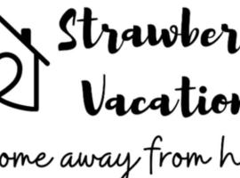 STRAWBERRY VACATIONS villa, hotel in Panchgani