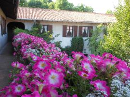 Agriturismo Cassinazza, hotel perto de Circolo Golf Villa d'Este, Orsenigo