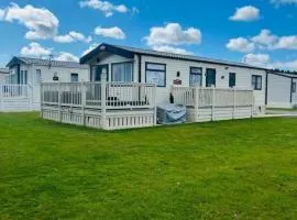 The Major Oak Lodge with Hot Tub