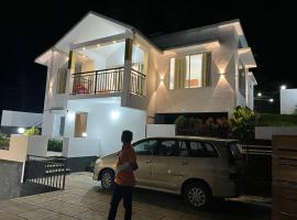 Alora Cochin Villa, hotel familiar en Meppādi