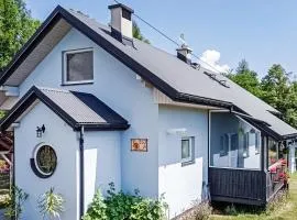 Pet Friendly Apartment In Spytkowice