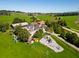 Familienhotel Löwen – hotel w mieście Nesselwang