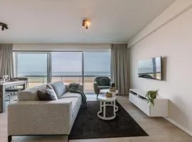 Beautiful Luxury Apartment on Amazing location with Sea view - T17