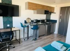 Studio 6 cosy et bien agencé, à la gare de Lorient