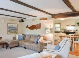 Great Home with Game Space Close to Baech