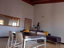 Appartamento 93 di Andrea sonzogni, cheap hotel in Castelleone