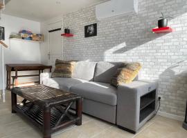 Maison Le grand sapin , 5min du zoo parc de Beauval, casa de campo em Saint-Aignan