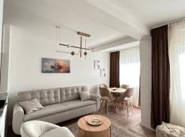 Tivat Two Bedroom Seaside Apartment, hotell med parkering i Donja Lastva