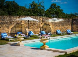 Hôtel du Domaine de La Groirie - Le Mans, khách sạn sang trọng ở Trangé