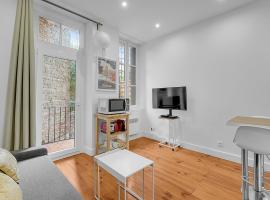 Le Cosy - T2 hypercentre au calme avec Parking