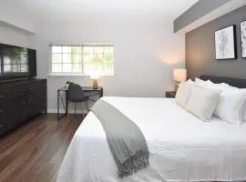 Landing Modern Apartment with Amazing Amenities (ID3200X30)