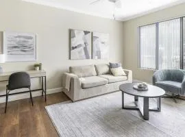 Landing Modern Apartment with Amazing Amenities (ID1249X749)