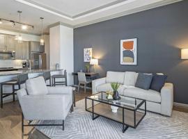 Landing Modern Apartment with Amazing Amenities (ID8581X7), hotel in Garland