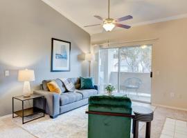 Landing Modern Apartment with Amazing Amenities (ID3764X0), hotel in Plano