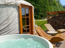 Pawłowo में, होटल 4rest Camp