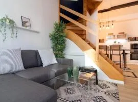 Unique 3 bed house in Old Lille!