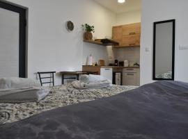 Apartmani DUGA, hotel v destinaci Ljubić