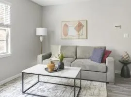 Landing Modern Apartment with Amazing Amenities (ID1196X364)