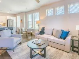 Landing Modern Apartment with Amazing Amenities (ID7635X27)