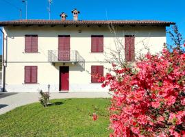 Casa Laura, hotelli kohteessa Magliano Alfieri