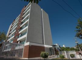 Starlis Home - Versátil, hotel with pools in Cuiabá