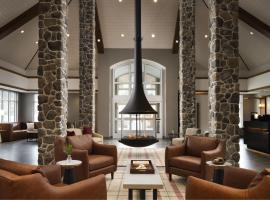 Inn at Bellefield Residence Inn by Marriott, hotel dengan parking di Hyde Park