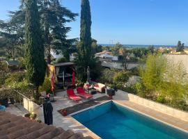 VILLA Naturiste JO & SPA, Excellence Executive Suite, "Naturist couples only", hotel i nærheden af Le Cap d'Agde International Golf Course, Le Cap d'Agde