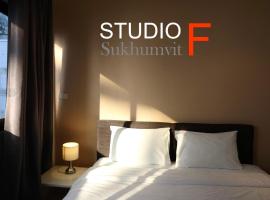 Studio F Sukhumvit, hotel i Asoke, Bangkok