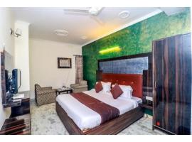 Hotel Shelton, Chandigarh、チャンディーガルのホテル