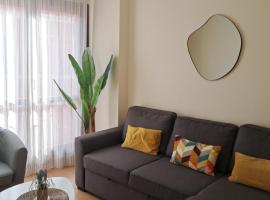 Apartamento R&uacute;a Centro Balcony Calatayud, hotel con campo de golf en Calatayud