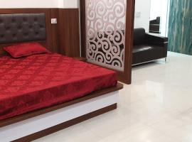 Modernio Guest House Noida Extension, hotel in Greater Noida