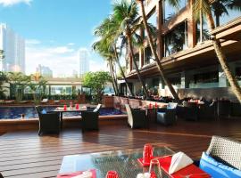 Ramada Plaza by Wyndham Bangkok Menam Riverside: bir Bangkok, Bang Kho Laem oteli