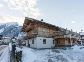 Chalet in Neukirchen near Ski Arena Wildkogel